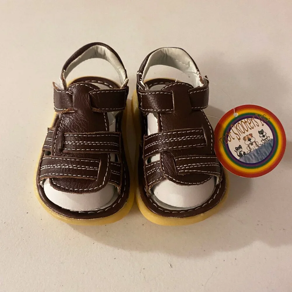 Toot Skooters Inc. Baby Boy Brown Sandals Size 4